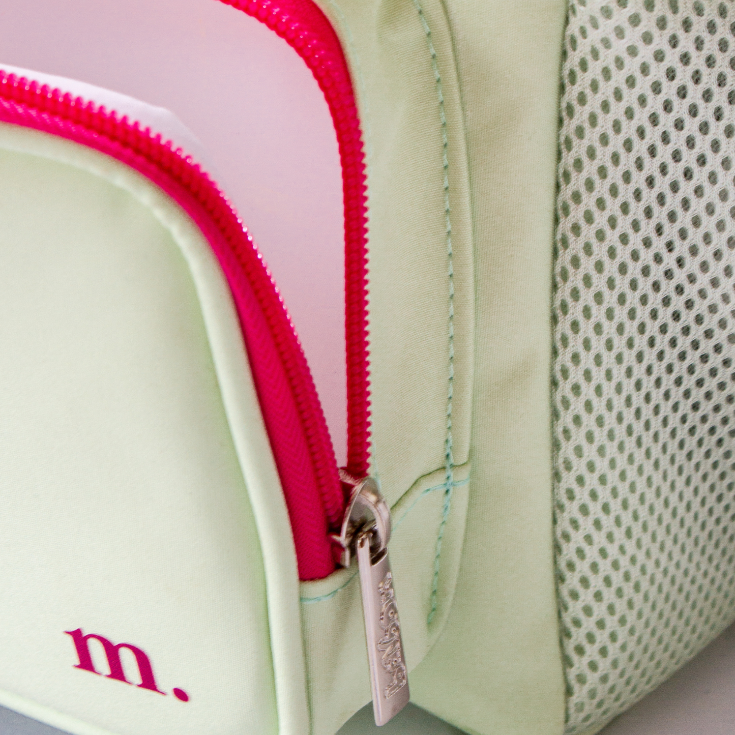 Lancheira Térmica Maxi Bavoom Pink Lemonade